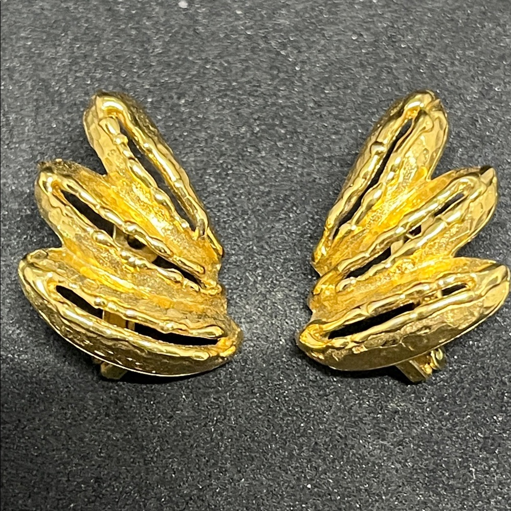 1594 Givenchy Gold Tone Abstract Wing Earrings - Picture 2 of 5